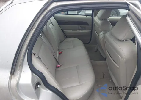 2009 Mercury Grand Marquis Ls (Fleet Only) z USA, uszkodzony, nr VIN 2MEHM75V99X611405